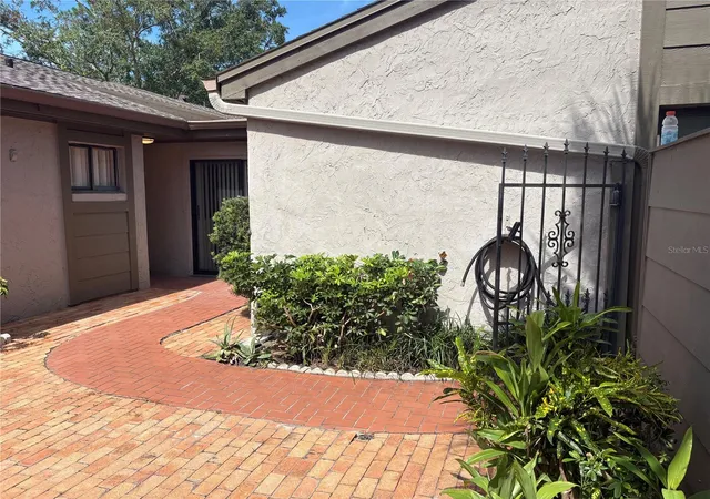 2nd image of 635 Woodridge Dr, Fern Park, FL 32730 | MLS# O6430401