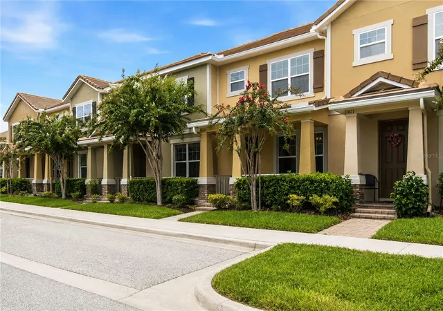 2nd image of 11425 Brownstone St, Windermere, FL 34786 | MLS# O6430411