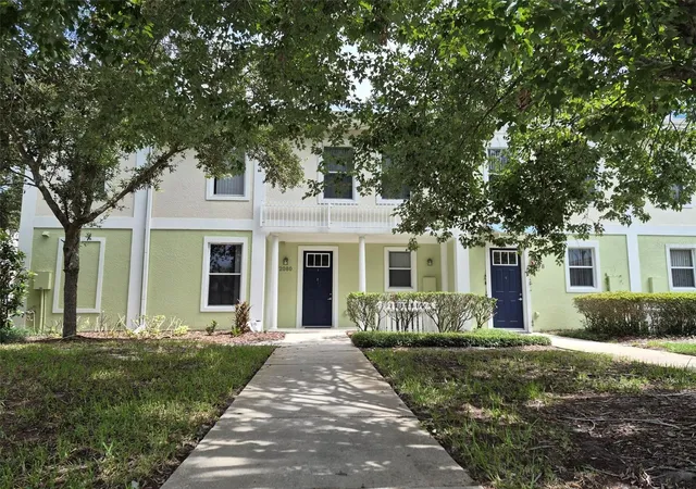 Photo 2 of Townhouse for sale at 2080 Heritage Key Blvd, Kissimmee, FL 34744 | MLS# S5154946 | Listing updated on 2026-09-04