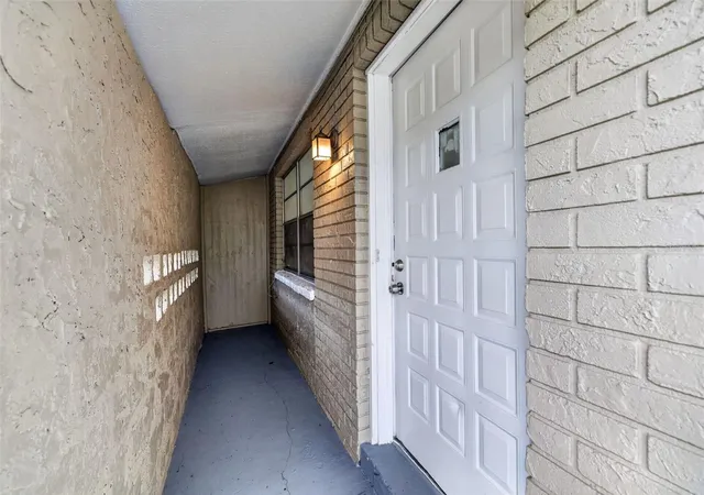 Photo 3 of Single family home for sale at 3311 E Chelsea St, Tampa, FL 33610 | MLS# TB8535530 | Listing updated on 2026-10-16