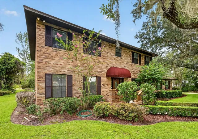 2nd image of 15240 Shady Ln, Tavares, FL 32778 | MLS# G5116012