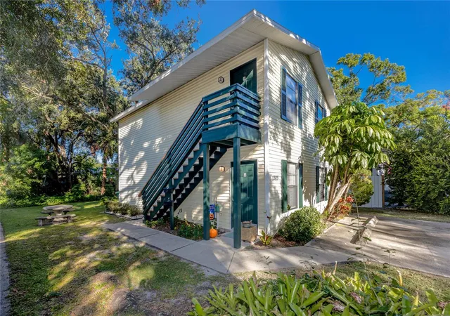 Listing Photo 4 - Condo for sale in building located at 1303 S Moody Ave, TAMPA, FL 33629