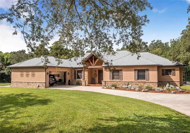 Photo 4 of Single family home for sale at 1617 Horseshoe Crk Rd, Davenport, FL 33837 | MLS# P4939507 | Listing updated on 2026-10-09