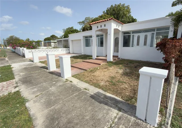 Photo 2 of Sale Pending at O-12 Principal Ext Jardines De Santa Isabel, Santa Isabel, PR 00757 | MLS# PR9123174 | Listing updated on 2026-08-17