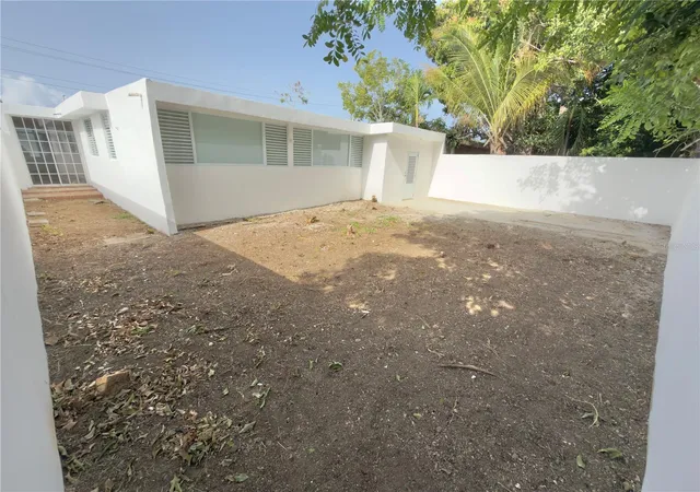 Photo 3 of Sale Pending at O-12 Principal Ext Jardines De Santa Isabel, Santa Isabel, PR 00757 | MLS# PR9123174 | Listing updated on 2026-08-17