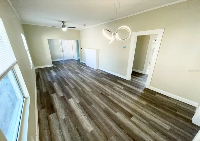 Photo 3 of Single family home for sale at 1121 10th Avenue S, Saint Petersburg, FL 33705 | MLS# TB8535618 | Listing updated on 2026-10-22