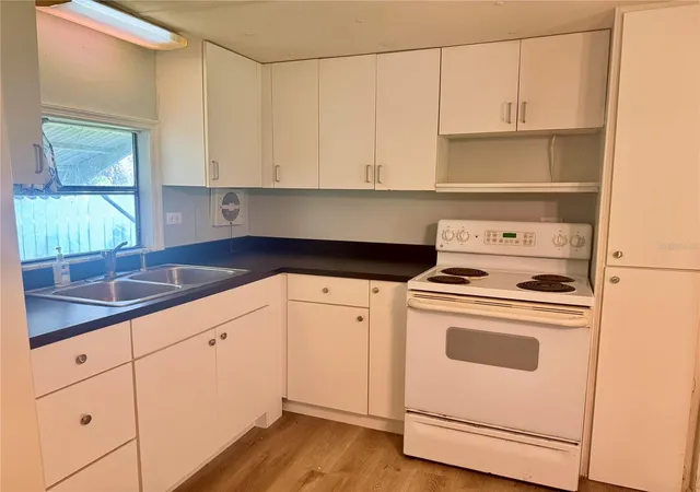 Photo 5 of Manufactured home for sale at 00 Fremont Ln, Spring Hill, FL 34607 | MLS# TB8535627 | Listing updated on 2026-08-29