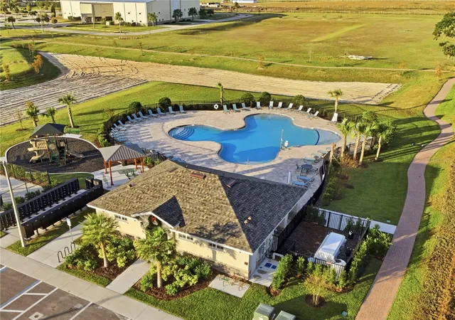Photo 3 of Sale Pending at 4207 Hillock Blvd, Haines City, FL 33844 | MLS# TB8535629 | Listing updated on 2026-08-19