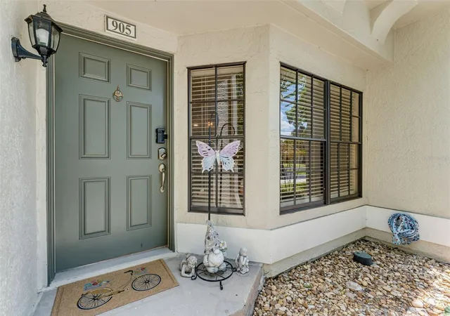 Photo 3 of Townhouse for sale at 5100 Burchette Rd #905, Tampa, FL 33647 | MLS# TB8535634 | Listing updated on 2026-09-04