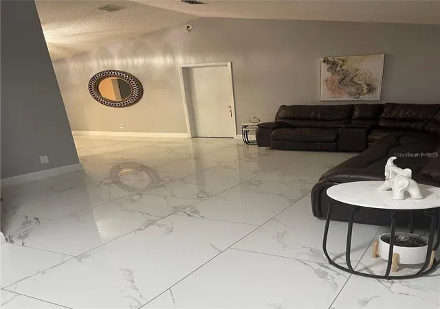 Photo 3 of Single family home for sale at 3140 Tcu Blvd, Orlando, FL 32817 | MLS# O6430537 | Listing updated on 2026-10-15