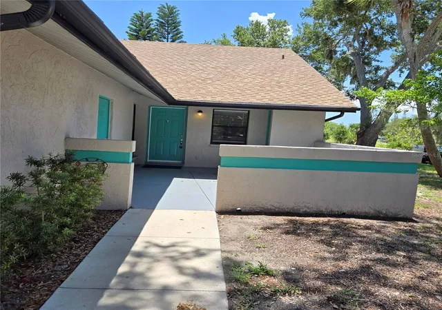 1st image of 302 40th Street Cir W, Palmetto, FL 34221 | MLS# A4702013