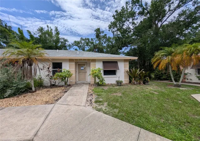 2nd image of 638 N Jefferson Ave, SARASOTA, FL 34237