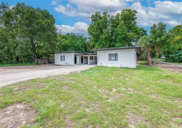 23rd image of 2278 Maine St, Eustis, FL 32726 | MLS# O6430601