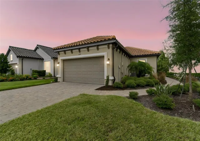 Photo 1 of Single family home for sale at 4618 Rosatti Rd, Wesley Chapel, FL 33543 | MLS# TB8535751 | Listing updated on 2026-08-24