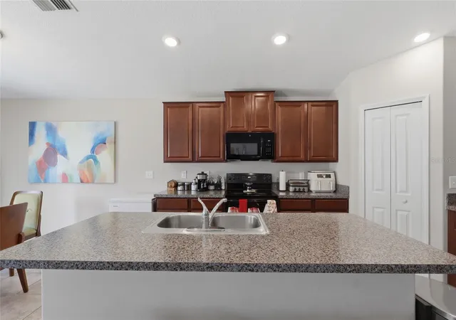 Photo 3 of Single family home for sale at 9626 Sage Crk Dr, Sun City Center, FL 33573 | MLS# TB8535757 | Listing updated on 2026-08-22