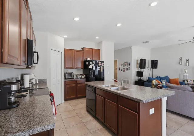 Photo 4 of Single family home for sale at 9626 Sage Crk Dr, Sun City Center, FL 33573 | MLS# TB8535757 | Listing updated on 2026-08-22