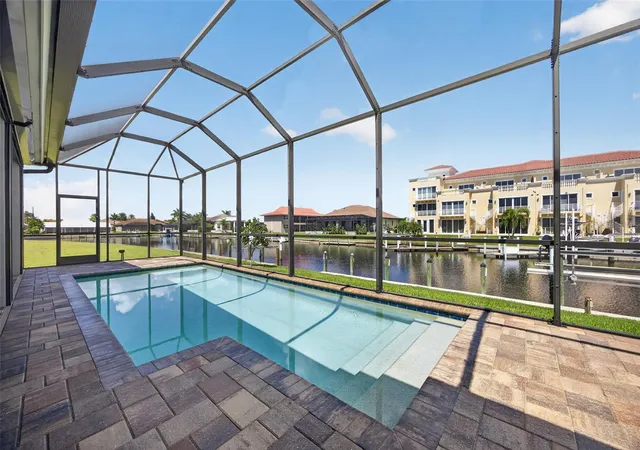 2nd image of 1340 Mediterranean Dr, Punta Gorda, FL 33950 | MLS# C7529200