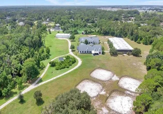 4th image of 2121 Dressage Cvs, Chuluota, FL 32766 | MLS# FC320434