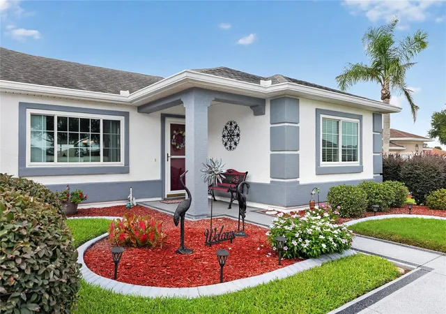 Photo 2 of Single family home for sale at 13600 Se 87th Circle, Summerfield, FL 34491 | MLS# OM729743 | Listing updated on 2026-08-07