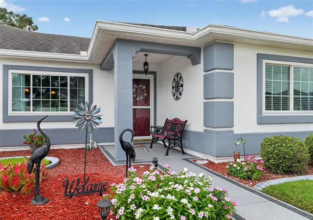 Photo 3 of Single family home for sale at 13600 SE 87th Circle, Summerfield, FL 34491 | MLS# OM729743 | Listing updated on 2026-08-07