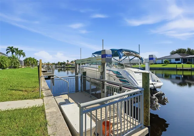 4th image of 414 Caicos Dr, Punta Gorda, FL 33950 | MLS# C7529204
