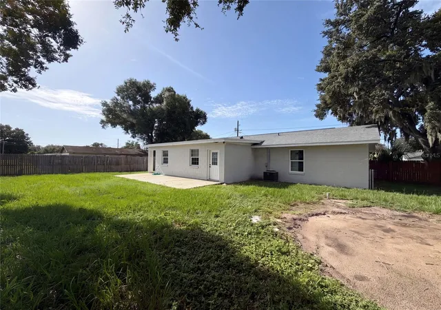 5th image of 4147 Willow South Dr, Mulberry, FL 33860 | MLS# O6430728