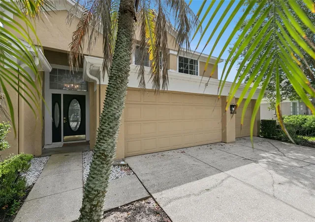 Photo 3 of Single family home for sale at 7800 Saint Giles Pl, Orlando, FL 32835 | MLS# O6430743 | Listing updated on 2026-08-26