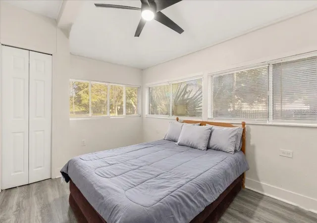 Photo 3 of Single family home for sale at 829 NE 3rd Street, Ocala, FL 34470 | MLS# O6430764 | Listing updated on 2026-08-27