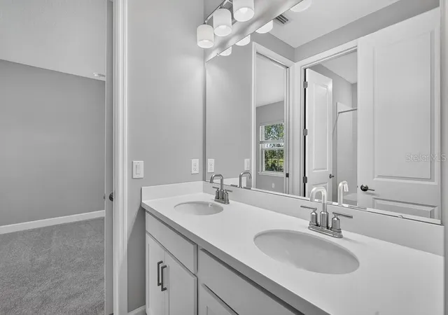 Photo 3 of Single family home for sale at 35709 Emberview Dr, Zephyrhills, FL 33541 | MLS# TB8535938 | Listing updated on 2026-10-06
