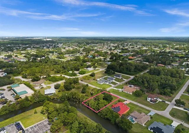 2nd image of 5213 Brookfield St, Lehigh Acres, FL 33971 | MLS# A4702091