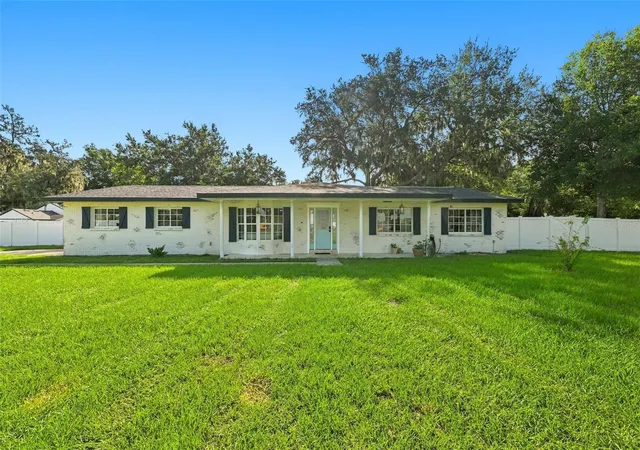 2nd image of 2119 Gallagher Rd, Dover, FL 33527 | MLS# TB8535950