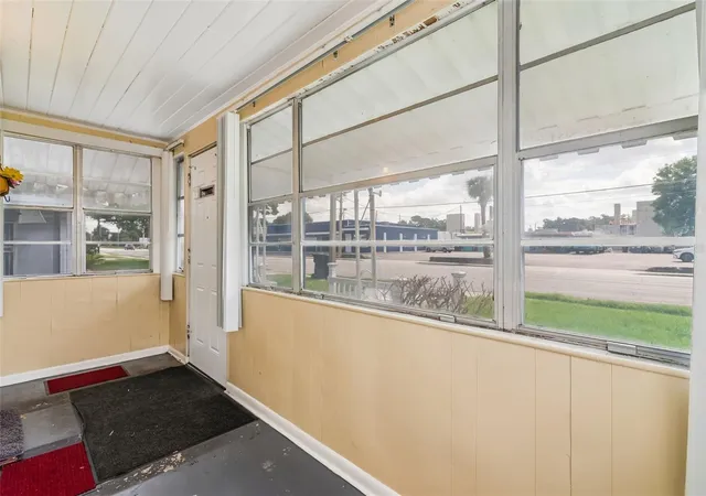Photo 3 of Single family home for sale at 918 S Goldwyn Ave, Orlando, FL 32805 | MLS# TB8535989 | Listing updated on 2026-09-02