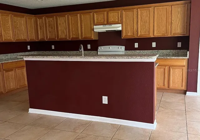 3rd image of 70 Rollins Ln, Palm Coast, FL 32164 | MLS# O6430892