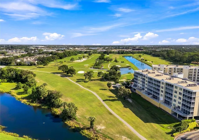 59th image of 1200 Country Club Dr #3105, Largo, FL 33771 | MLS# TB8536032
