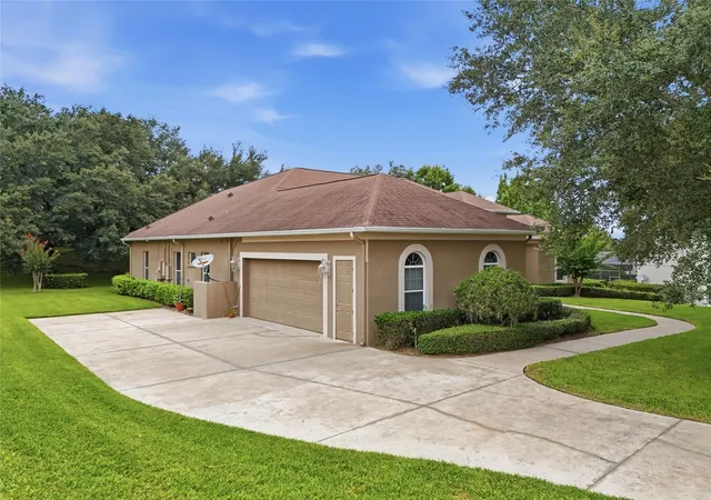 Photo 2 of Single family home for sale at 17535 Cobblestone Ln, Clermont, FL 34711 | MLS# G5116081 | Listing updated on 2026-10-13