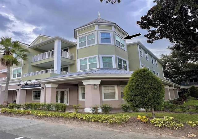 2nd image of 6412 Queens Borough Ave #302, Orlando, FL 32835 | MLS# O6430947
