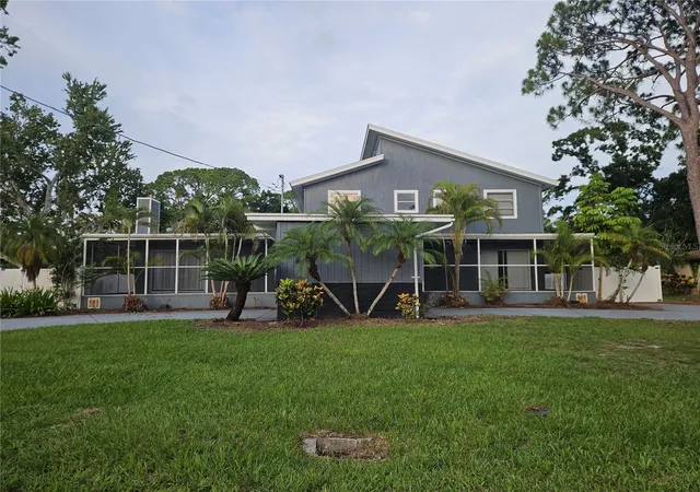 2nd image of 2321 Ingram Ave, Sarasota, FL 34232 | MLS# TB8536136