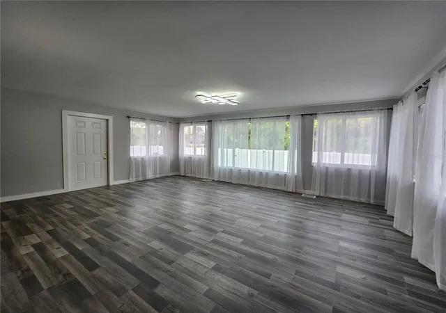 5th image of 2321 Ingram Ave, Sarasota, FL 34232 | MLS# TB8536136