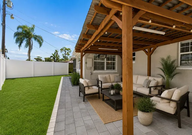 5th image of 2222 Arcadia Rd, Holiday, FL 34690 | MLS# W7888288