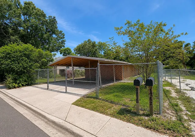 4th image of 1764 24Th St, Sarasota, FL 34234 | MLS# TB8536167