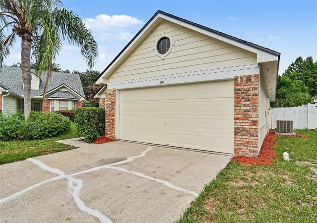 3rd image of 2361 Roanoke Ct, Lake Mary, FL 32746 | MLS# O6431013