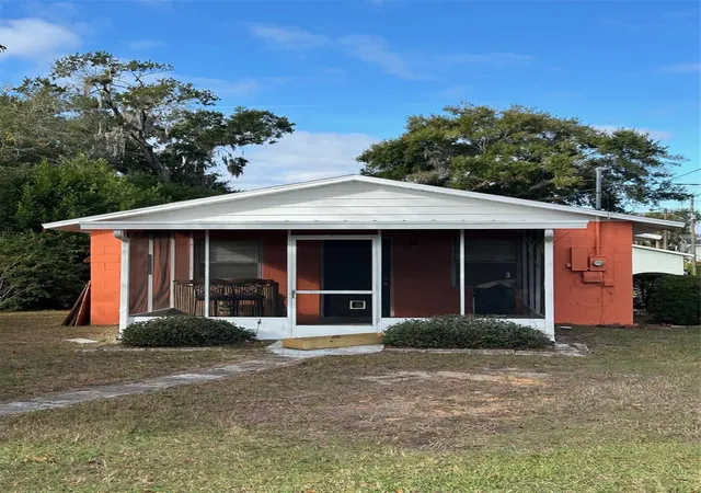 1st image of 1122 Virginia Ct, Eustis, FL 32726 | MLS# G5116094