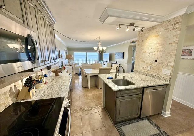 2nd image of 4801 Saxon Dr #A 202, New Smyrna Beach, FL 32169 | MLS# NS1088926