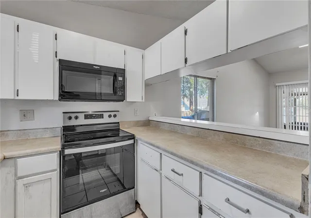5th image of 3675 Westland Ct, ORLANDO, FL 32818