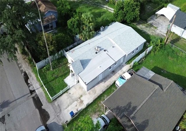 3rd image of 5103 N 30Th St, Tampa, FL 33610 | MLS# TB8536229