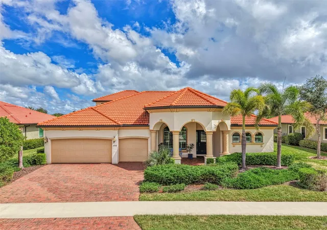 Photo 1 of Single family home for sale at 10908 Bullrush Dr, Venice, FL 34293 | MLS# N6145273 | Listing updated on 2026-08-23