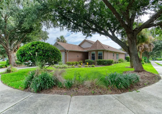 Photo 2 of Single family home for sale at 38 Old Macon Dr, Ormond Beach, FL 32174 | MLS# V4950577 | Listing updated on 2026-09-08