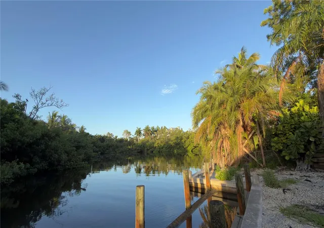 37th image of 546 Freeling Dr, Sarasota, FL 34242 | MLS# A4702170