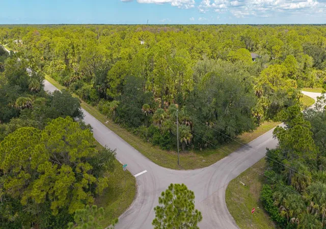 2nd image of 14068 Carrie Ave, Port Charlotte, FL 33953 | MLS# A4702174