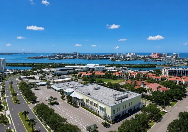 50th image of 690 Island Wy #501, Clearwater Beach, FL 33767 | MLS# TB8536305